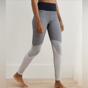 Aerie Chill Play Move Color Block Leggings